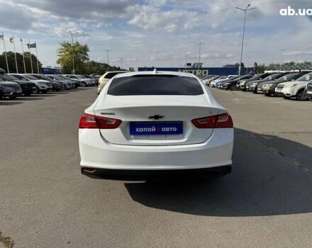 Шевроле Малибу, объемом двигателя 1.5 л и пробегом 137 тыс. км за 9500 $, фото 5 на Automoto.ua