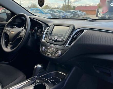 Шевроле Малибу, объемом двигателя 1.5 л и пробегом 105 тыс. км за 10990 $, фото 16 на Automoto.ua