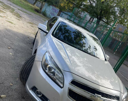 Серый Шевроле Малибу, объемом двигателя 2.38 л и пробегом 214 тыс. км за 12200 $, фото 1 на Automoto.ua