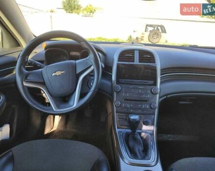 Шевроле Малибу 2012 в Киеве на Automoto.ua Серый Шевроле Малибу, объемом двигателя 2.4 л и пробегом 196 тыс. км за 9200 $, фото 3 на Automoto.ua