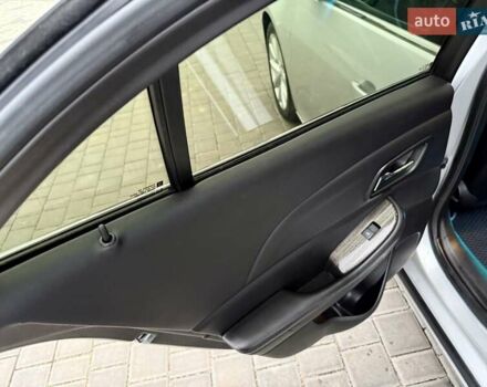 Серый Шевроле Малибу, объемом двигателя 2.38 л и пробегом 190 тыс. км за 6999 $, фото 58 на Automoto.ua