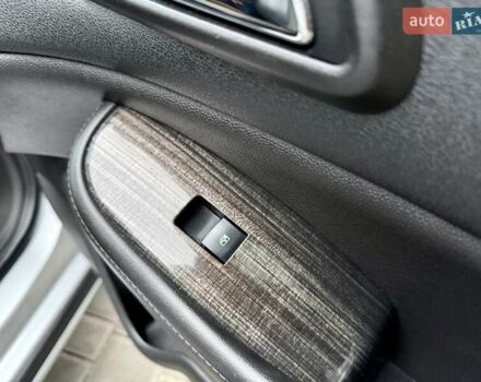 Серый Шевроле Малибу, объемом двигателя 2.38 л и пробегом 190 тыс. км за 6999 $, фото 40 на Automoto.ua