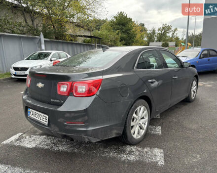 Серый Шевроле Малибу, объемом двигателя 2.5 л и пробегом 182 тыс. км за 9000 $, фото 1 на Automoto.ua