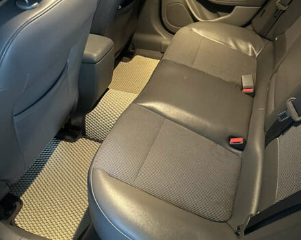 Серый Шевроле Малибу, объемом двигателя 2.46 л и пробегом 280 тыс. км за 8000 $, фото 12 на Automoto.ua