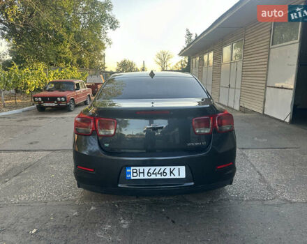 Серый Шевроле Малибу, объемом двигателя 2.46 л и пробегом 280 тыс. км за 8000 $, фото 3 на Automoto.ua