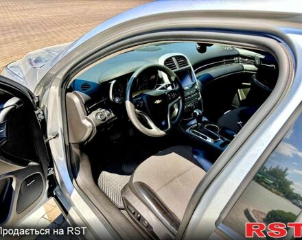 Серый Шевроле Малибу, объемом двигателя 2.5 л и пробегом 205 тыс. км за 9500 $, фото 5 на Automoto.ua