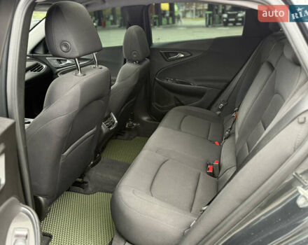 Серый Шевроле Малибу, объемом двигателя 1.49 л и пробегом 170 тыс. км за 11500 $, фото 6 на Automoto.ua