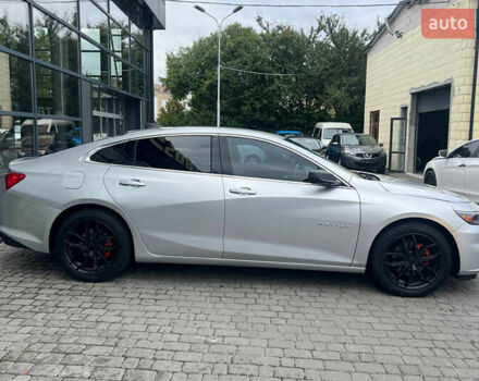 Серый Шевроле Малибу, объемом двигателя 1.49 л и пробегом 323 тыс. км за 11500 $, фото 7 на Automoto.ua