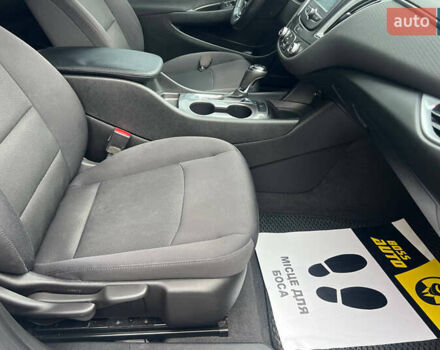 Серый Шевроле Малибу, объемом двигателя 1.49 л и пробегом 323 тыс. км за 11500 $, фото 19 на Automoto.ua