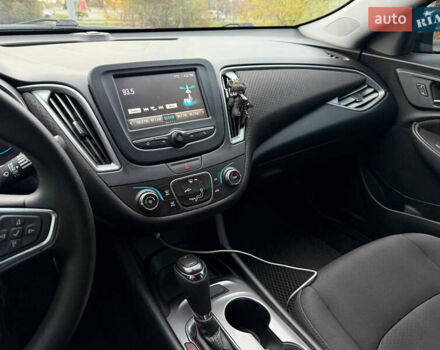 Серый Шевроле Малибу, объемом двигателя 1.49 л и пробегом 84 тыс. км за 9999 $, фото 44 на Automoto.ua