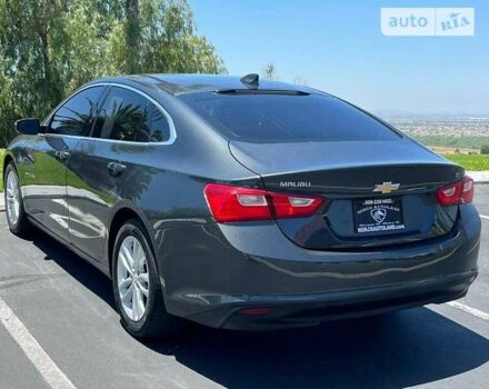 Серый Шевроле Малибу, объемом двигателя 2 л и пробегом 145 тыс. км за 2000 $, фото 4 на Automoto.ua