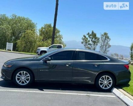 Серый Шевроле Малибу, объемом двигателя 2 л и пробегом 145 тыс. км за 2000 $, фото 3 на Automoto.ua