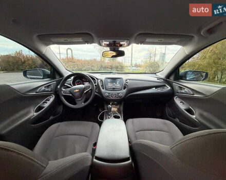 Серый Шевроле Малибу, объемом двигателя 1.49 л и пробегом 84 тыс. км за 9999 $, фото 37 на Automoto.ua