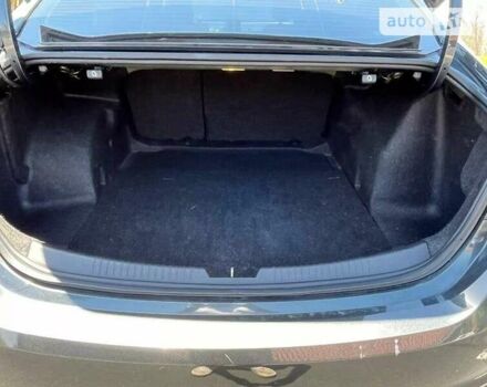 Серый Шевроле Малибу, объемом двигателя 2 л и пробегом 145 тыс. км за 2000 $, фото 26 на Automoto.ua