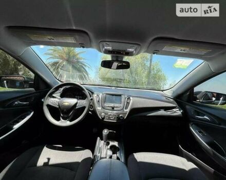 Серый Шевроле Малибу, объемом двигателя 2 л и пробегом 145 тыс. км за 2000 $, фото 12 на Automoto.ua