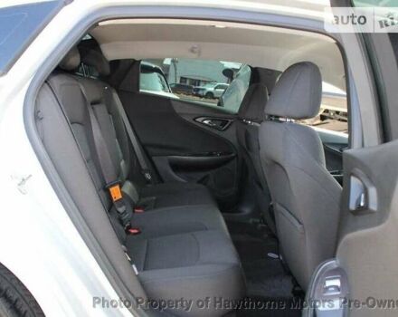 Серый Шевроле Малибу, объемом двигателя 1.5 л и пробегом 74 тыс. км за 2000 $, фото 10 на Automoto.ua