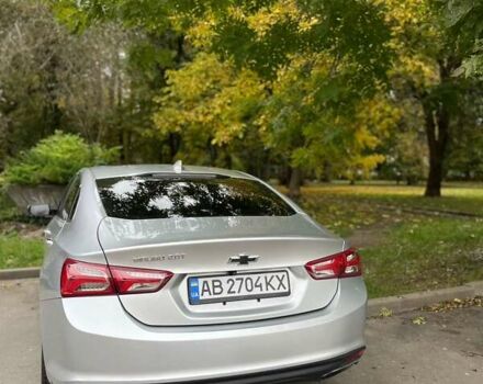 Серый Шевроле Малибу, объемом двигателя 2 л и пробегом 197 тыс. км за 17000 $, фото 10 на Automoto.ua