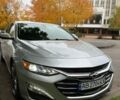 Серый Шевроле Малибу, объемом двигателя 2 л и пробегом 197 тыс. км за 17000 $, фото 1 на Automoto.ua