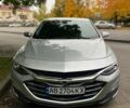 Серый Шевроле Малибу, объемом двигателя 2 л и пробегом 197 тыс. км за 17000 $, фото 3 на Automoto.ua