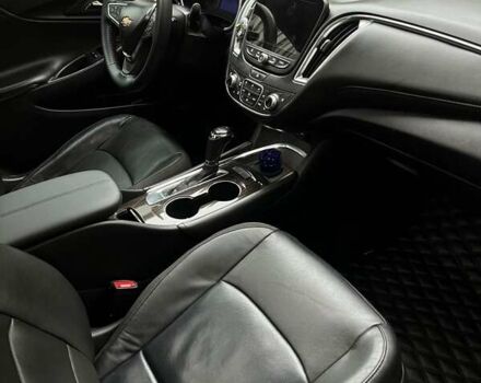 Серый Шевроле Малибу, объемом двигателя 2 л и пробегом 197 тыс. км за 17000 $, фото 11 на Automoto.ua