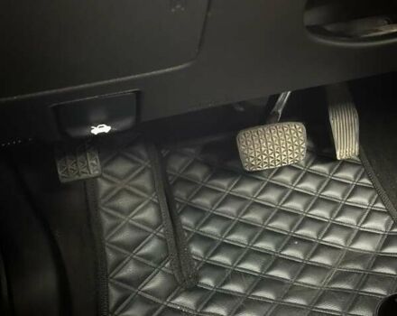 Серый Шевроле Малибу, объемом двигателя 2 л и пробегом 197 тыс. км за 17000 $, фото 27 на Automoto.ua