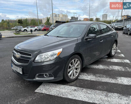 Серый Шевроле Малибу, объемом двигателя 2.5 л и пробегом 182 тыс. км за 9000 $, фото 1 на Automoto.ua