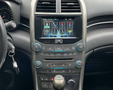 Шевроле Малибу 2012 в Ровно на Automoto.ua Синий Шевроле Малибу, объемом двигателя 2.38 л и пробегом 98 тыс. км за 9500 $, фото 7 на Automoto.ua