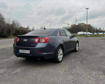 Синий Шевроле Малибу, объемом двигателя 2.46 л и пробегом 218 тыс. км за 6500 $, фото 6 на Automoto.ua