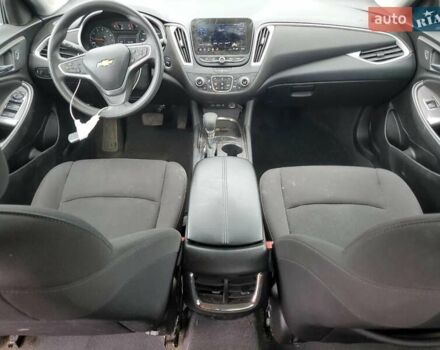 Синій Шевроле Малібу, об'ємом двигуна 1.49 л та пробігом 83 тис. км за 3000 $, фото 7 на Automoto.ua