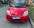 Красный Шевроле Матиз, объемом двигателя 0.8 л и пробегом 310 тыс. км за 1800 $, фото 1 на Automoto.ua