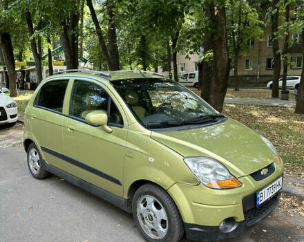 Желтый Шевроле Матиз, объемом двигателя 1 л и пробегом 106 тыс. км за 3400 $, фото 2 на Automoto.ua