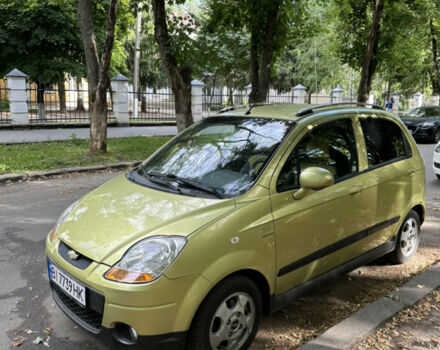 Желтый Шевроле Матиз, объемом двигателя 1 л и пробегом 106 тыс. км за 3400 $, фото 1 на Automoto.ua