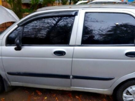 Сірий Шевроле Матіз, об'ємом двигуна 0.8 л та пробігом 128 тис. км за 1800 $, фото 1 на Automoto.ua