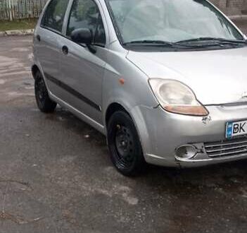 Сірий Шевроле Матіз, об'ємом двигуна 0.8 л та пробігом 218 тис. км за 2650 $, фото 1 на Automoto.ua