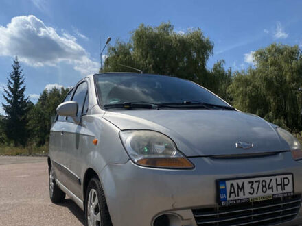 Шевроле Матіз 2006 у Бердичеве на Automoto.ua Сірий Шевроле Матіз, об'ємом двигуна 1 л та пробігом 114 тис. км за 2400 $, фото 1 на Automoto.ua