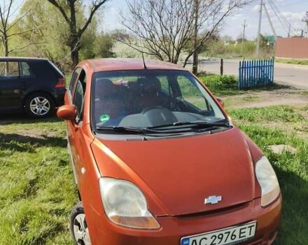 Помаранчевий Шевроле Матіз, об'ємом двигуна 1 л та пробігом 174 тис. км за 3000 $, фото 6 на Automoto.ua