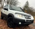 Белый Шевроле Нива, объемом двигателя 1.7 л и пробегом 157 тыс. км за 5999 $, фото 10 на Automoto.ua