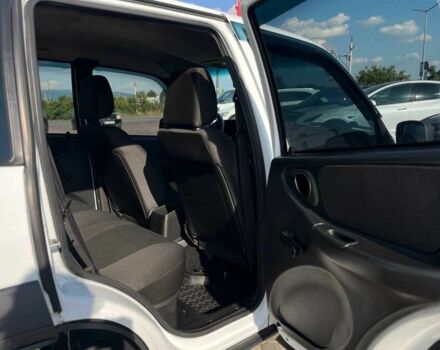 Белый Шевроле Нива, объемом двигателя 1.7 л и пробегом 98 тыс. км за 7500 $, фото 11 на Automoto.ua