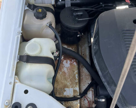 Білий Шевроле Нива, об'ємом двигуна 1.69 л та пробігом 96 тис. км за 9500 $, фото 8 на Automoto.ua
