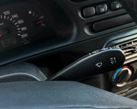 Белый Шевроле Нива, объемом двигателя 1.7 л и пробегом 98 тыс. км за 7500 $, фото 21 на Automoto.ua