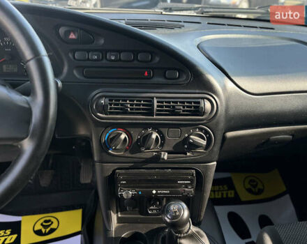 Белый Шевроле Нива, объемом двигателя 1.69 л и пробегом 98 тыс. км за 7500 $, фото 24 на Automoto.ua