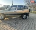 Бежевый Шевроле Нива, объемом двигателя 1.7 л и пробегом 230 тыс. км за 2300 $, фото 3 на Automoto.ua
