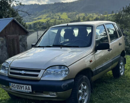 Бежевий Шевроле Нива, об'ємом двигуна 0 л та пробігом 60 тис. км за 2900 $, фото 4 на Automoto.ua