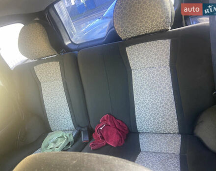 Бежевый Шевроле Нива, объемом двигателя 1.7 л и пробегом 150 тыс. км за 3800 $, фото 6 на Automoto.ua