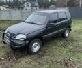 Чорний Шевроле Нива, об'ємом двигуна 1.7 л та пробігом 115 тис. км за 3300 $, фото 4 на Automoto.ua