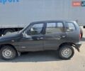 Чорний Шевроле Нива, об'ємом двигуна 1.69 л та пробігом 228 тис. км за 1900 $, фото 6 на Automoto.ua