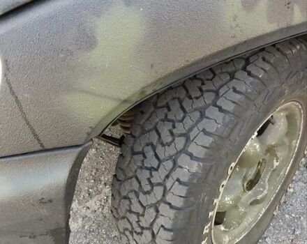 Чорний Шевроле Нива, об'ємом двигуна 1.69 л та пробігом 170 тис. км за 4000 $, фото 5 на Automoto.ua