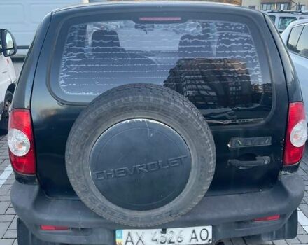 Шевроле Нива 2006 у Житомирі на Automoto.ua Чорний Шевроле Нива, об'ємом двигуна 1.7 л та пробігом 150 тис. км за 4000 $, фото 2 на Automoto.ua