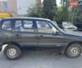 Чорний Шевроле Нива, об'ємом двигуна 1.69 л та пробігом 228 тис. км за 1900 $, фото 2 на Automoto.ua
