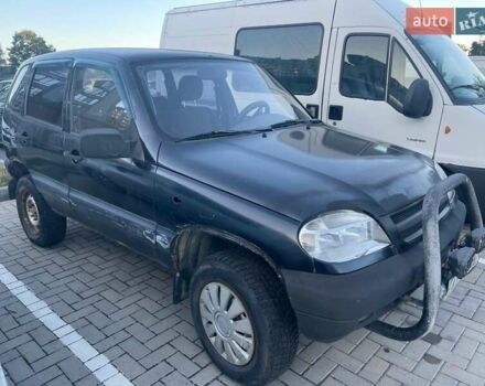 Шевроле Нива 2006 у Житомирі на Automoto.ua Чорний Шевроле Нива, об'ємом двигуна 1.7 л та пробігом 150 тис. км за 4000 $, фото 3 на Automoto.ua
